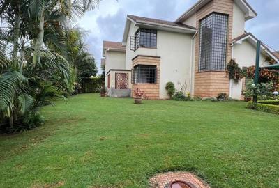 4 Bed Villa with En Suite in Westlands Area