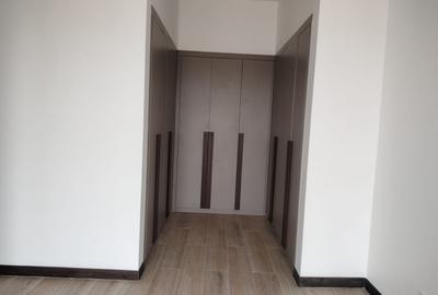 3 Bed Apartment with Swimming Pool at Located Close Proximity To Un Headquarters - 4