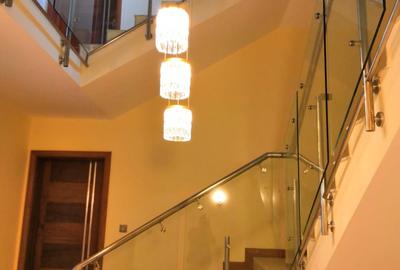 5 Bed Villa with En Suite at Lavington - 3