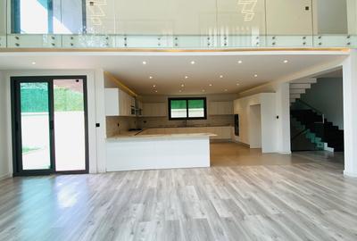 5 Bed Villa with En Suite at Chalbi Drive - 3