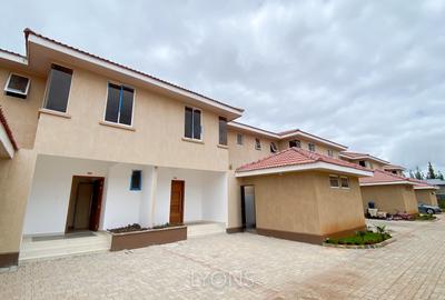 4 Bed Townhouse with En Suite in Ongata Rongai