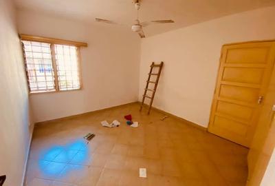 2 Bed Apartment with En Suite at 1St Avenue Nyali - 4