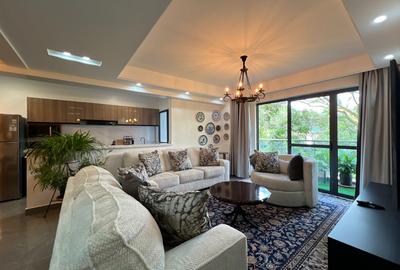 Serviced 2 Bed Apartment with En Suite at Riverside Dr - 2