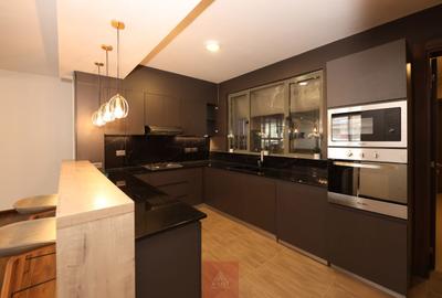 3 Bed Apartment with En Suite at Brookside - 4