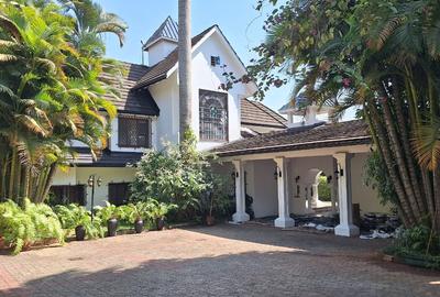 4 Bed House with En Suite in Thigiri