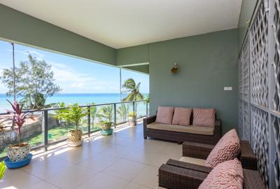 3 Bed Apartment with En Suite in Bamburi