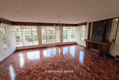 5 Bed House with Garden in Runda - 3