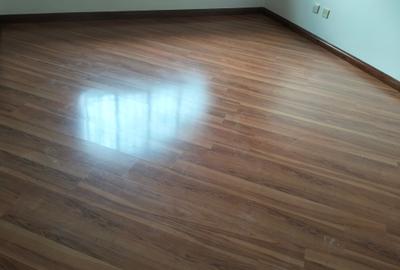 4 Bed Townhouse with En Suite in Westlands Area - 2