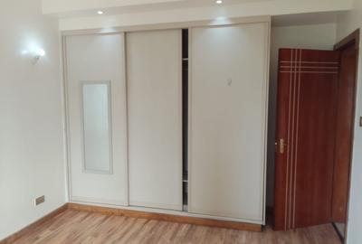 Serviced 3 Bed Apartment with En Suite in Kileleshwa - 3