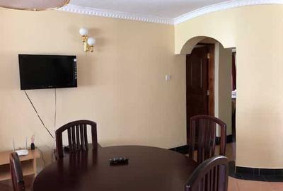 2 Bed House with Swimming Pool in Rosslyn - 4