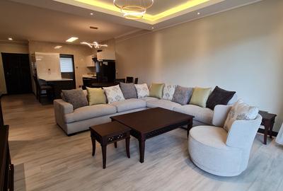 Furnished 2 Bed Apartment with En Suite at Riverside Drive