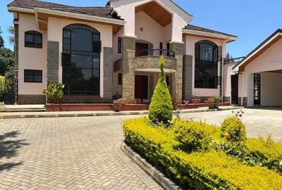 5 Bed House with En Suite in Karen