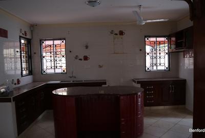 4 Bed Villa in Nyali Area