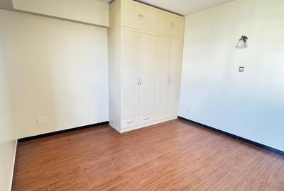 3 Bed Apartment with En Suite in Kilimani - 2