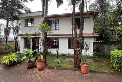 3 Bed House with En Suite at Naushad Merali Drive