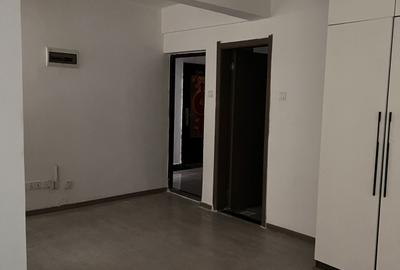 Studio Apartment with Gym in Kilimani - 4