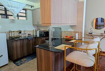 Serviced 1 Bed Apartment with En Suite at Westlands Road - 4