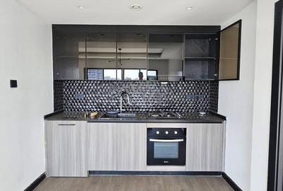 2 Bed Apartment with En Suite in Westlands Area - 4