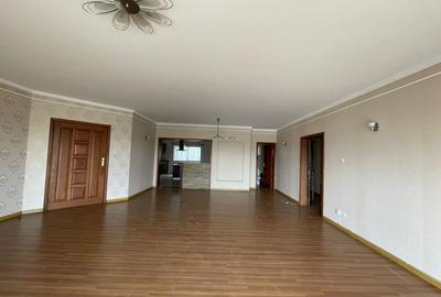 3 Bed Apartment with En Suite in Kileleshwa