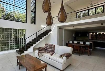 2 Bed Townhouse with En Suite in Muthaiga - 3