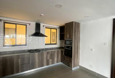 4 Bed Apartment with En Suite at Gitanga Road - 2