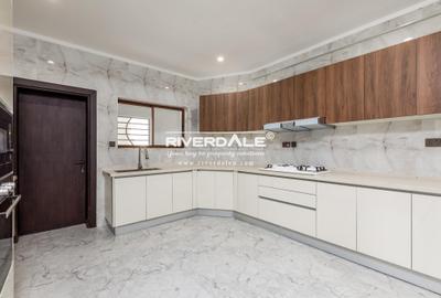 Furnished 3 Bed Apartment with En Suite in Kileleshwa - 3