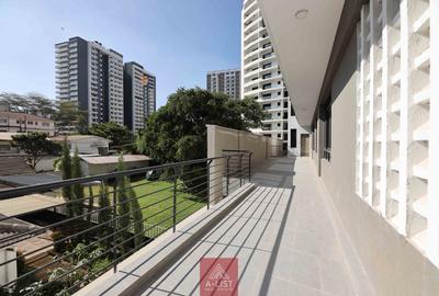 2,445 ft² Office with Backup Generator at Padmore Road - 2