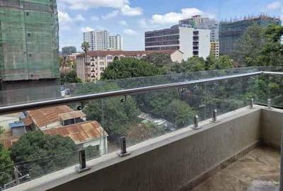 5 Bed Apartment with En Suite at Parklands - 4