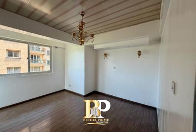 3 Bed Apartment with En Suite in Rhapta Road - 4