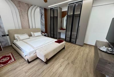 Serviced 3 Bed Apartment with En Suite at Tudor - 4