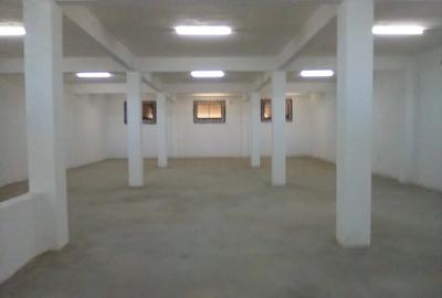 2,432 ft² Warehouse with Service Charge Included in Ruiru