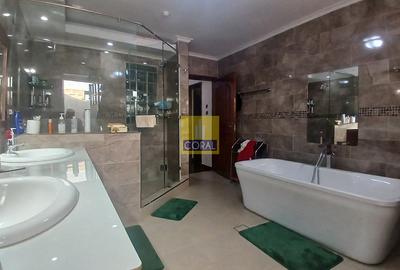 5 Bed House in Kitisuru - 4