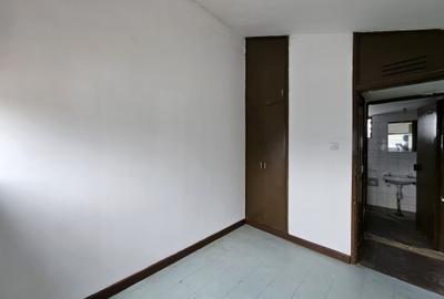4 Bed House with Borehole in Buruburu