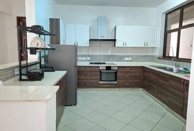 Furnished 4 Bed Apartment with En Suite in Westlands Area
