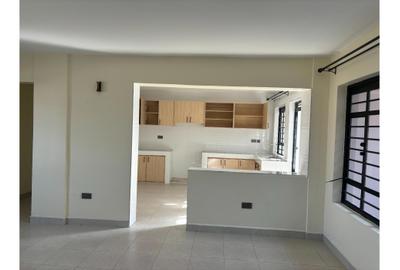 3 Bed Apartment with En Suite in Kiambu Road