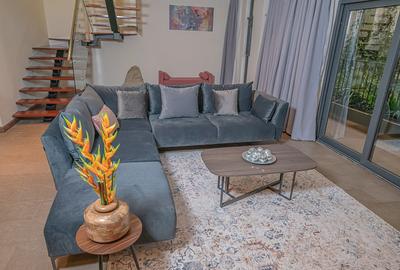 Furnished 2 Bed Apartment with En Suite at Spring Valley
