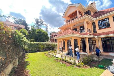 5 Bed Townhouse with En Suite in Lavington