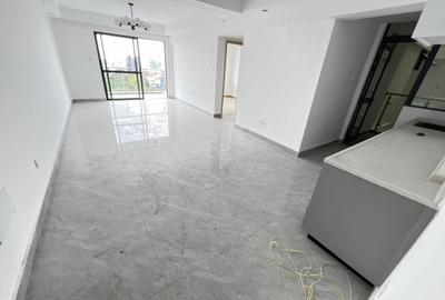 2 Bed Apartment with En Suite in Westlands Area
