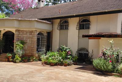 4 Bed House with En Suite in Thigiri
