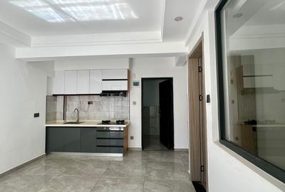 Studio Apartment with Gym at Argwings Kodhek Road