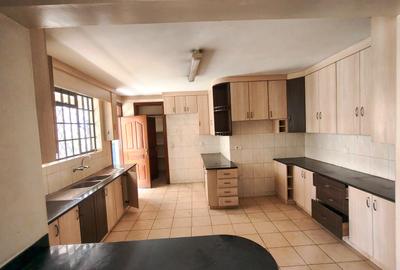3 Bed Apartment with En Suite at Parklands - 3