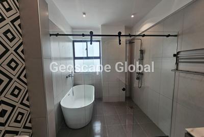 4 Bed Apartment with En Suite in Kileleshwa - 4