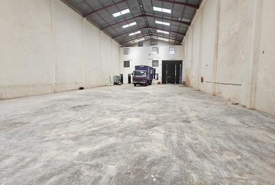 9,200 ft² Warehouse with Parking in Athi River