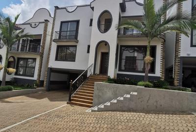 4 Bed Townhouse with Swimming Pool at Off Brook House Drive