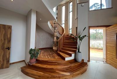 4 Bed Townhouse with En Suite in Loresho - 3