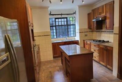 4 Bed Townhouse with En Suite at Peponi Road - 4