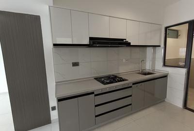 2 Bed Apartment with En Suite at Westlands Rd - 2