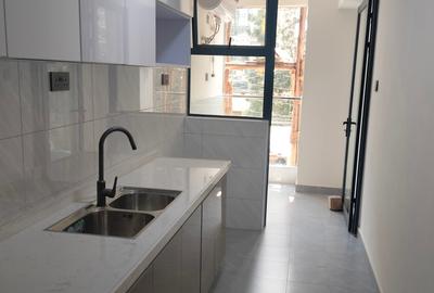4 Bed Apartment with En Suite in Kilimani - 4