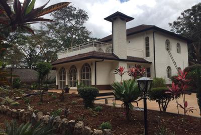 4 Bed House with En Suite in Gigiri