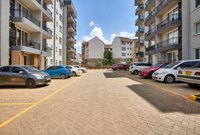 2 Bed Apartment with En Suite in Syokimau